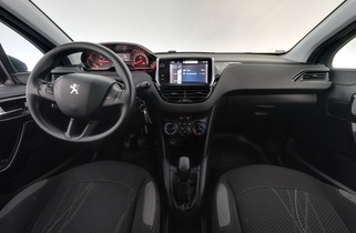 Peugeot 208 vaihtoauto