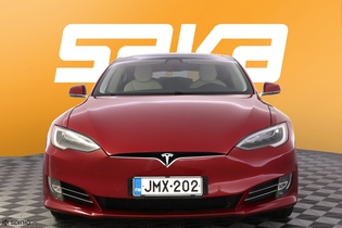 Tesla Model S vaihtoauto