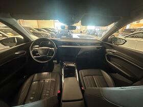 Audi Q8 e-tron vaihtoauto