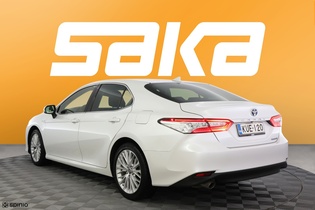 Toyota Camry vaihtoauto