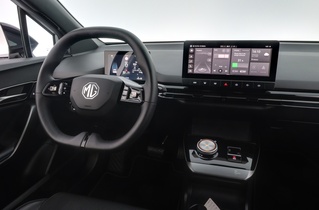 MG MG4 vaihtoauto