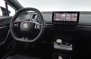 MG MG4 vaihtoauto