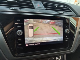 Volkswagen Touran vaihtoauto