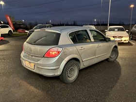 Opel Astra vaihtoauto