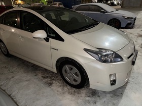 Toyota Prius vaihtoauto