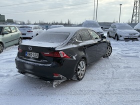Lexus IS vaihtoauto