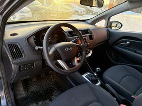 Kia Rio vaihtoauto