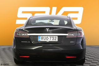 Tesla Model S vaihtoauto