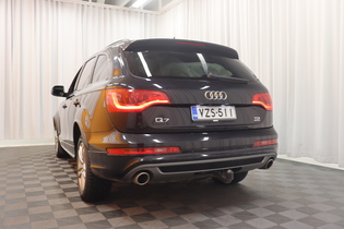 Audi Q7 vaihtoauto