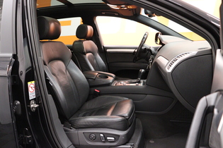 Audi Q7 vaihtoauto