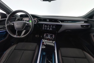 Audi Q8 e-tron vaihtoauto