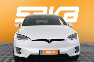 Tesla Model X vaihtoauto