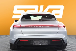 Porsche Taycan vaihtoauto