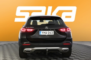 Mercedes-Benz GLA vaihtoauto