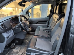 Opel Vivaro vaihtoauto