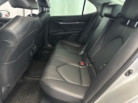 Toyota Camry vaihtoauto