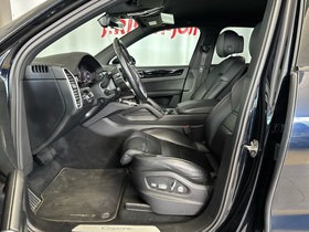 Porsche Cayenne vaihtoauto