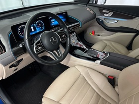 Mercedes-Benz EQC vaihtoauto