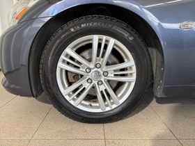 Infiniti G37 vaihtoauto