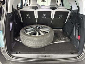 Peugeot 5008 vaihtoauto