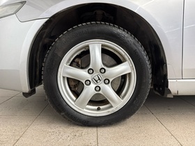 Honda Accord vaihtoauto