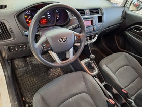 Kia Rio vaihtoauto