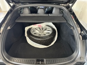 Tesla Model S vaihtoauto