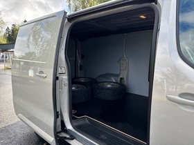 Opel Vivaro vaihtoauto