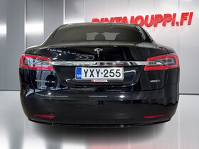 Tesla Model S vaihtoauto