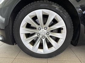 Tesla Model S vaihtoauto