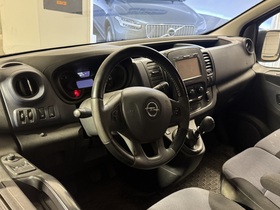 Opel Vivaro vaihtoauto