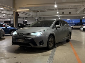 Toyota Avensis vaihtoauto