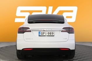 Tesla Model X vaihtoauto