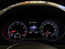 Volkswagen Golf Sportsvan vaihtoauto