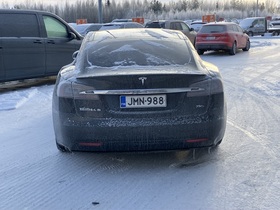 Tesla Model S vaihtoauto