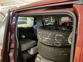 Volkswagen Multivan vaihtoauto