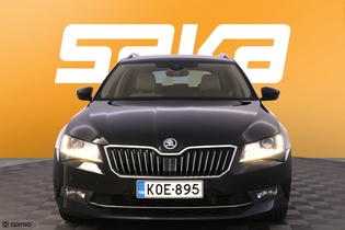 Skoda Superb vaihtoauto