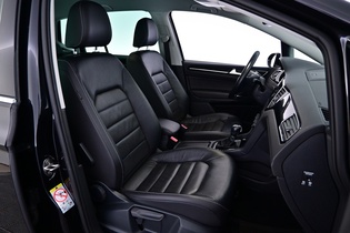 Volkswagen Golf Sportsvan vaihtoauto