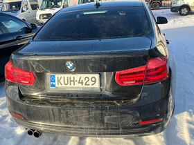 BMW 330 vaihtoauto