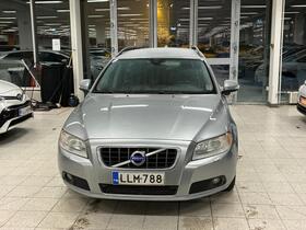 Volvo V70 vaihtoauto