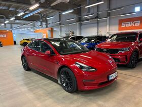 Tesla Model 3 vaihtoauto
