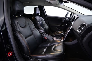 Volvo V40 Cross Country vaihtoauto