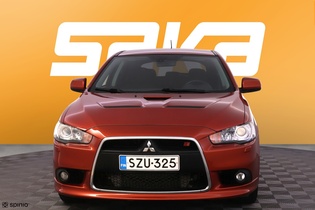 Mitsubishi Lancer vaihtoauto