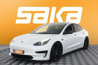 Tesla Model 3 vaihtoauto