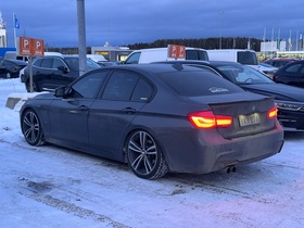 BMW 330 vaihtoauto