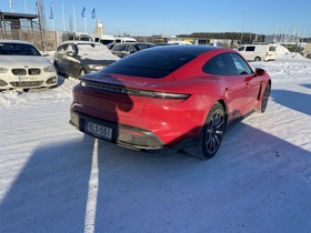 Porsche Taycan vaihtoauto