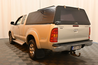 Toyota Hilux vaihtoauto