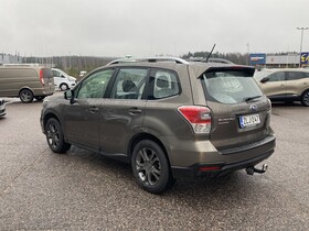 Subaru Forester vaihtoauto