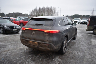 Mercedes-Benz EQC vaihtoauto
