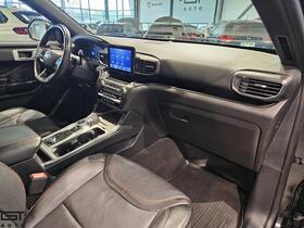 Ford USA Explorer vaihtoauto